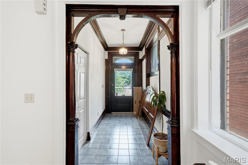 Lindell Add - Residential Income