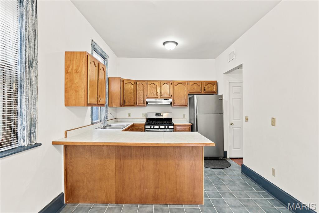 Lindell Add - Residential Income