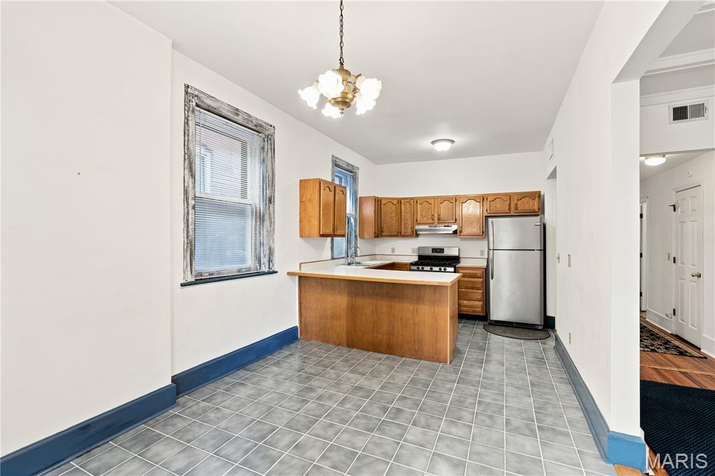 Lindell Add - Residential Income