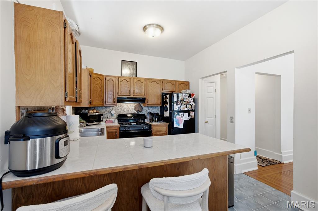 Lindell Add - Residential Income