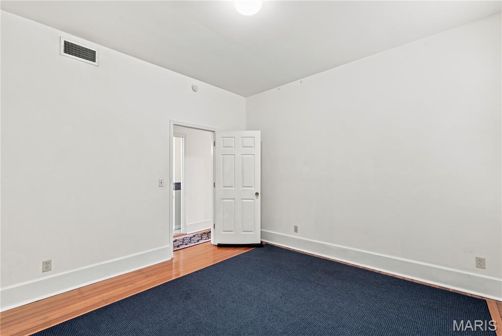Lindell Add - Residential Income