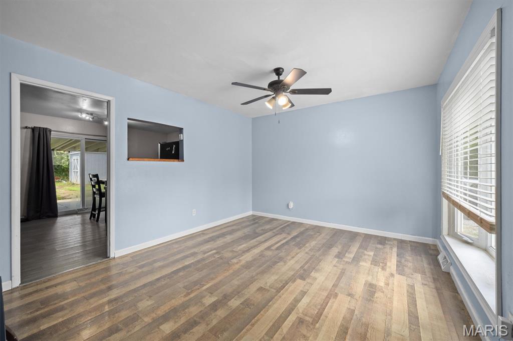 Meadowdale Heights 1st Add - Residential