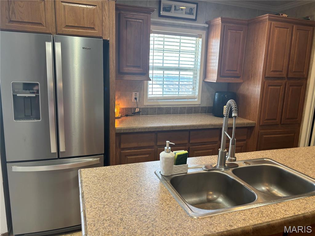 In Lt Henry Add - Residential