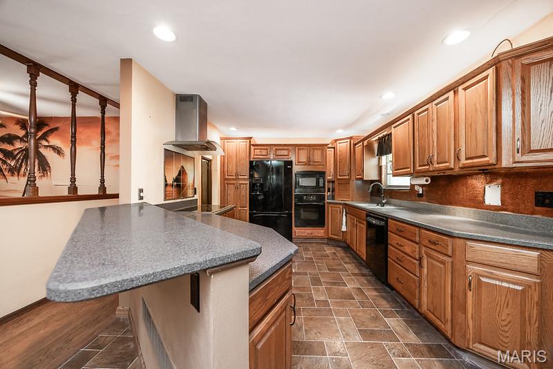 Pin Oak Court - Residential