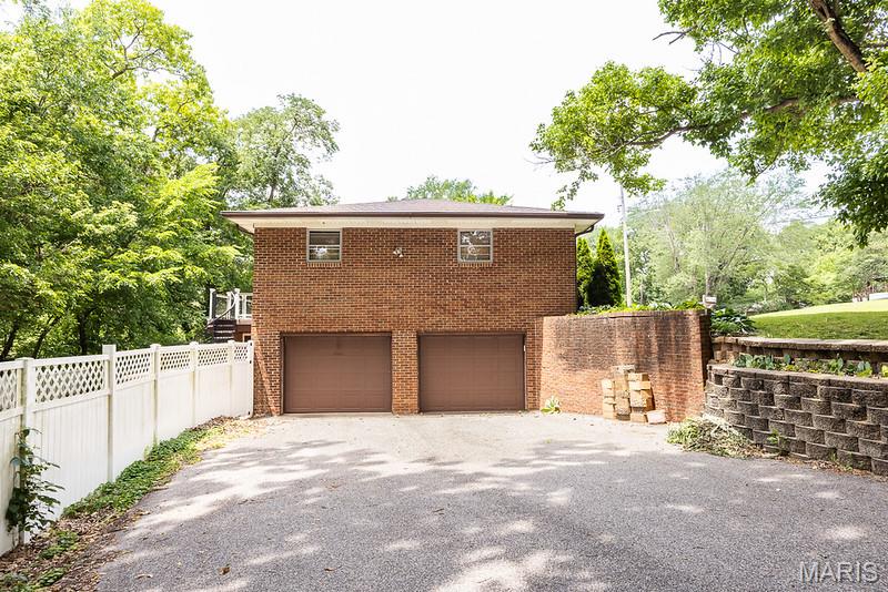Pin Oak Court - Residential