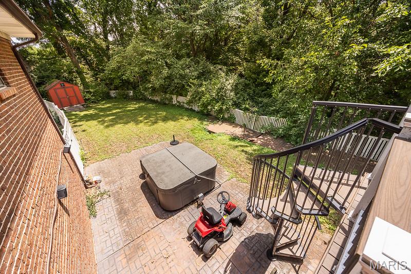 Pin Oak Court - Residential