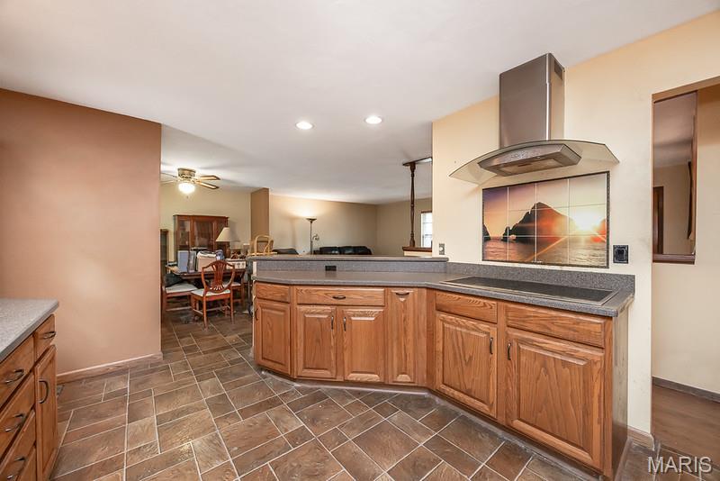 Pin Oak Court - Residential
