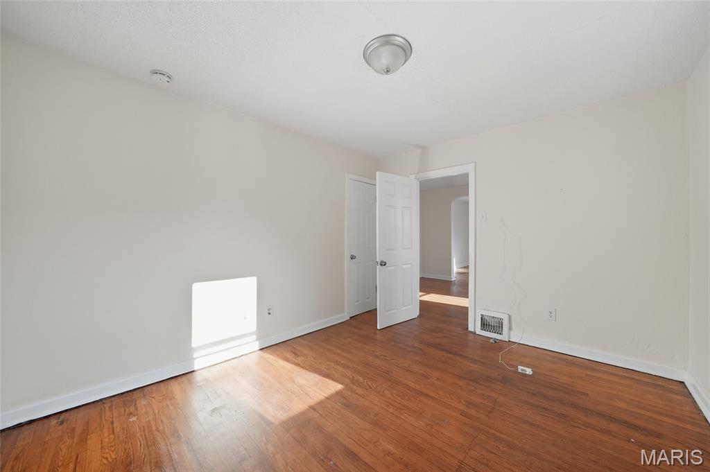 Belle Mead Place Resub Acre Lt 10 - Residential
