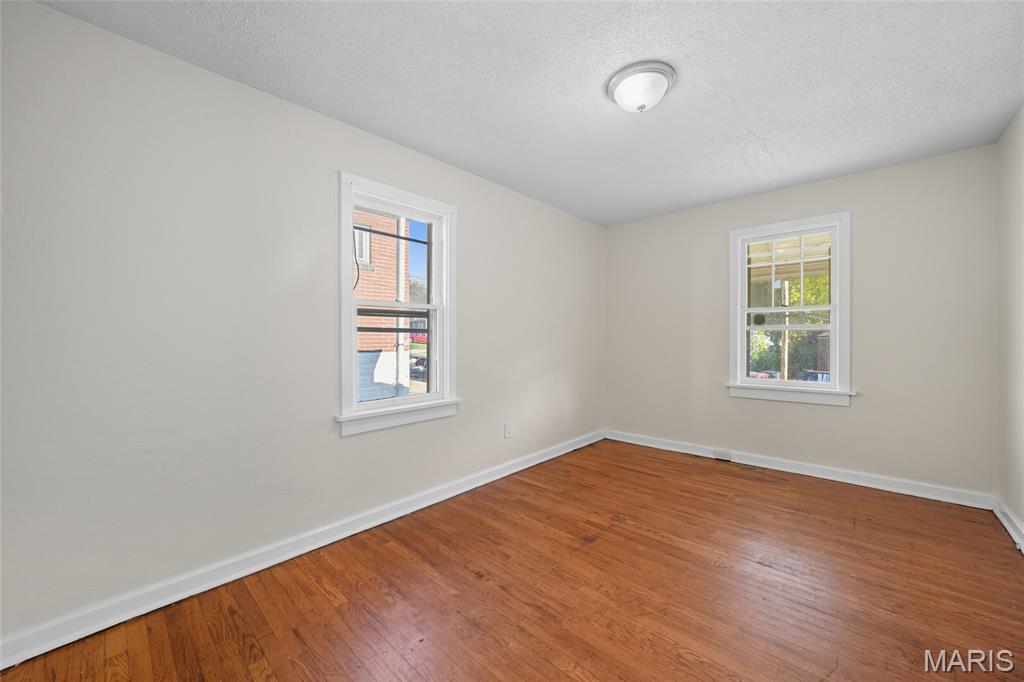 Belle Mead Place Resub Acre Lt 10 - Residential
