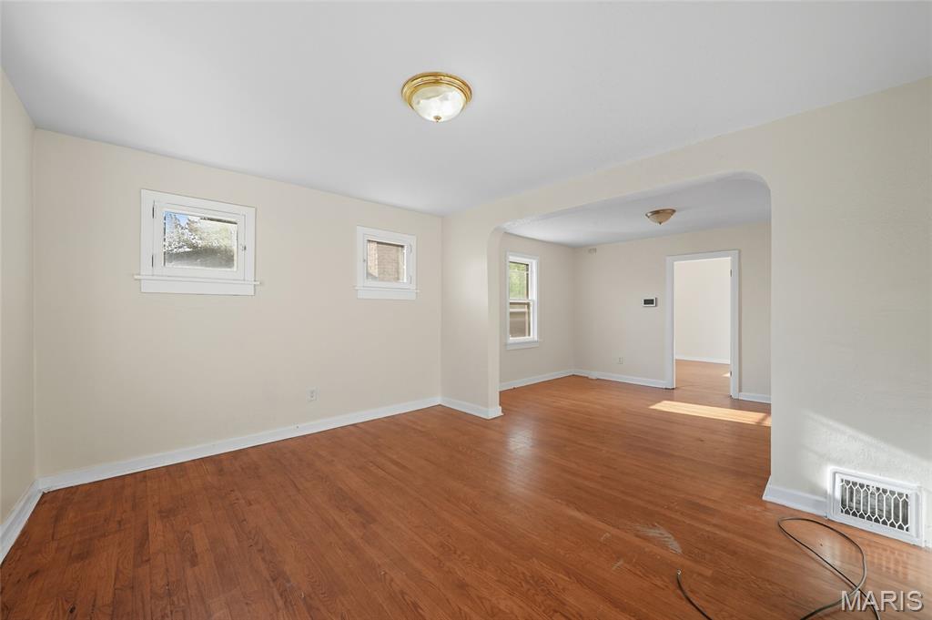 Belle Mead Place Resub Acre Lt 10 - Residential