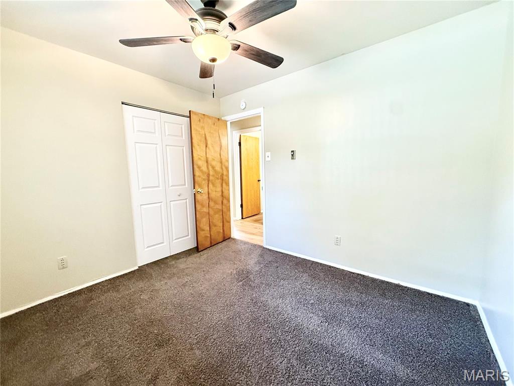 Hazelcrest Condo - Residential