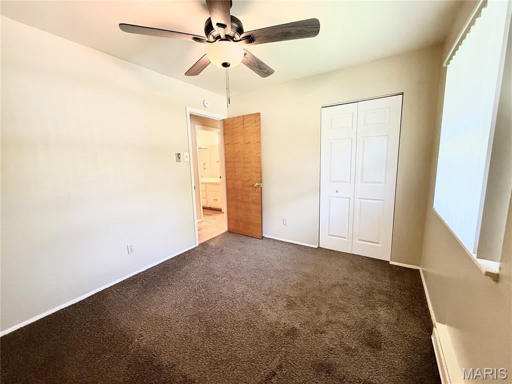 Hazelcrest Condo - Residential