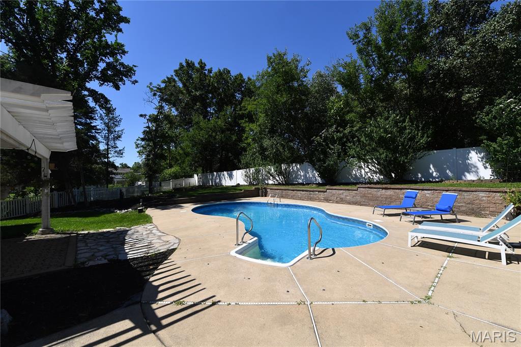 Villages Of Remington Oaks One - Residential Lease