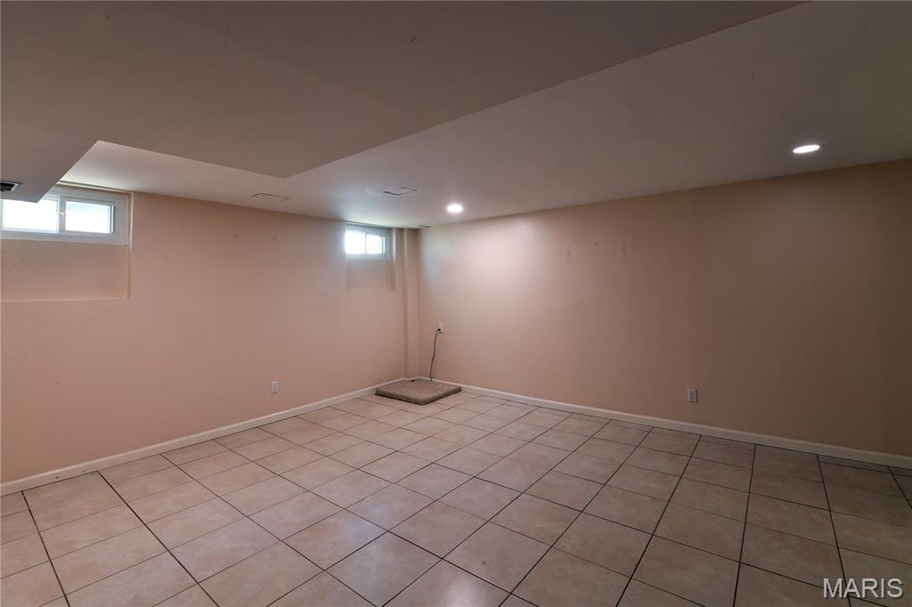 Villages Of Remington Oaks One - Residential Lease