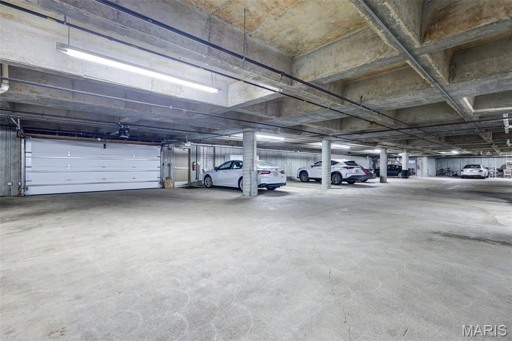 Claymont Place Condo First - Residential