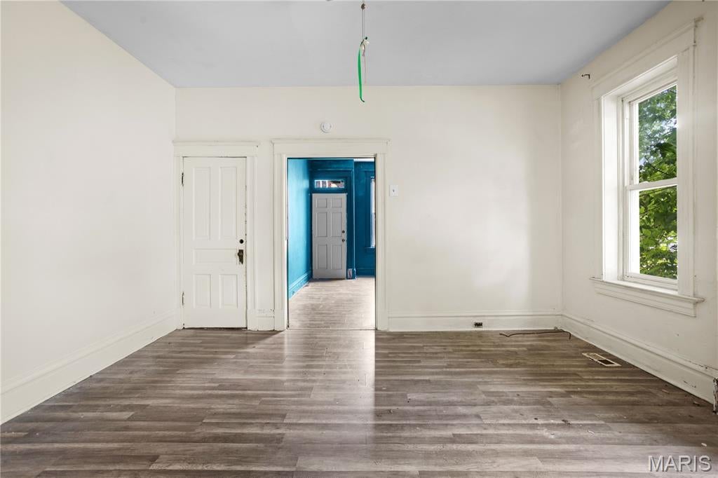 St Louis Commons Add - Residential Income