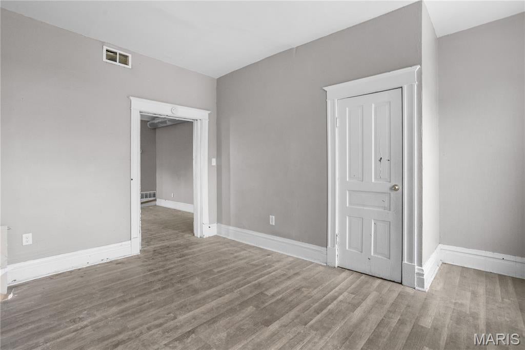St Louis Commons Add - Residential Income