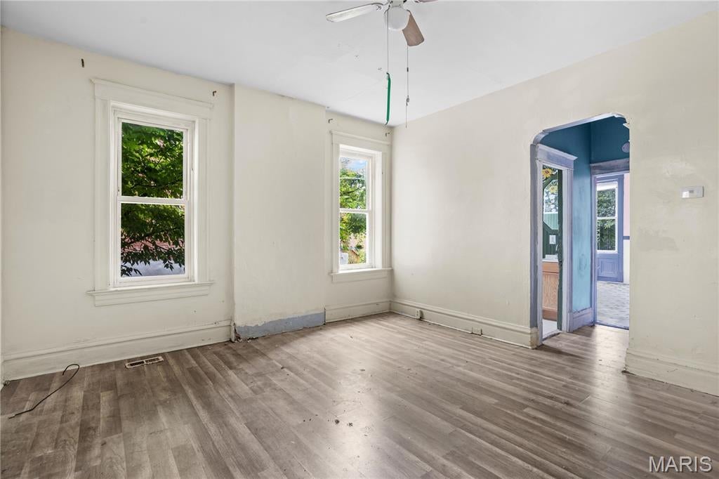 St Louis Commons Add - Residential Income
