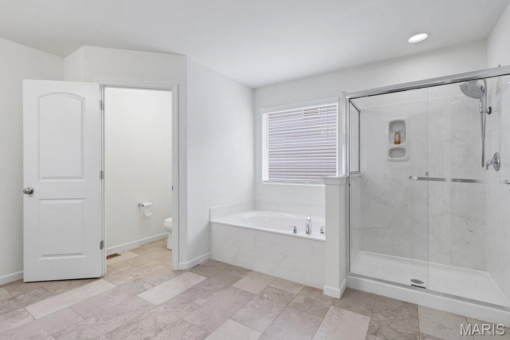 Arbors At Bridle Path - Residential