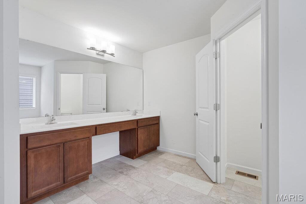 Arbors At Bridle Path - Residential
