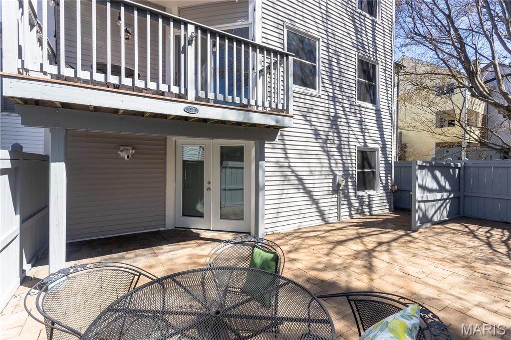 Oak 1 - Residential