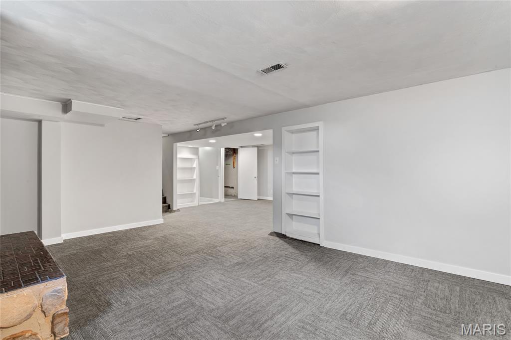 Vasel Green Acres - Residential