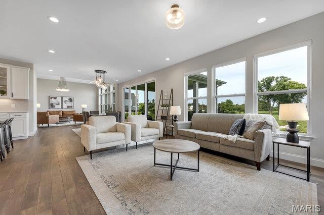 Bur Oaks - Residential