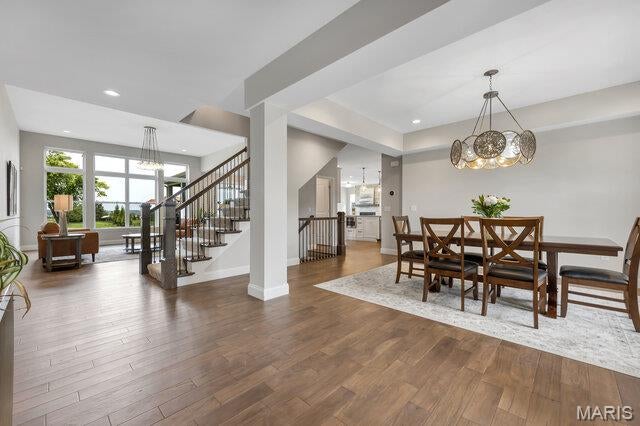 Bur Oaks - Residential