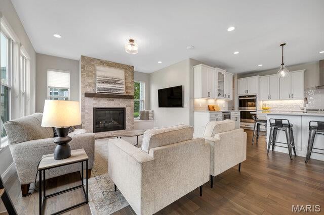 Bur Oaks - Residential