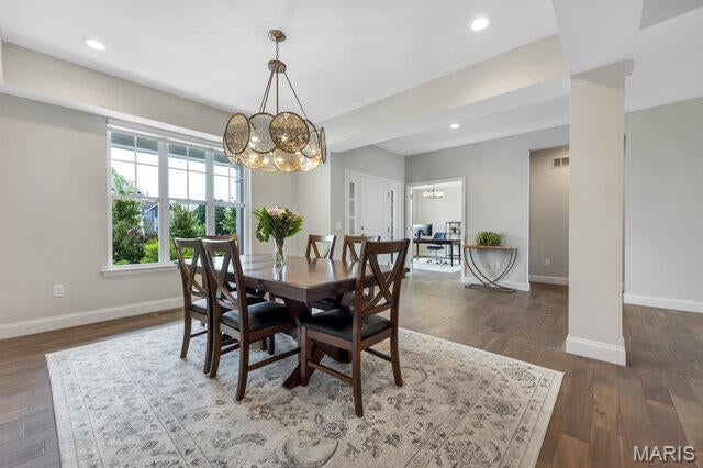 Bur Oaks - Residential