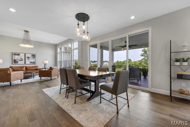 Bur Oaks - Residential