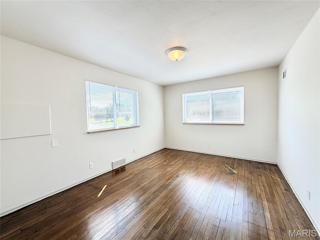 Hallmark Terrace Apartments - Residential Lease