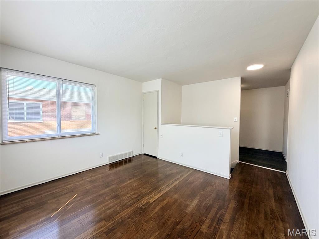 Hallmark Terrace Apartments - Residential Lease