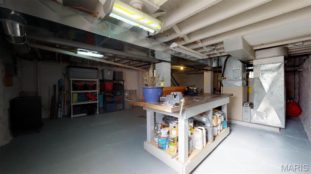 Tower Grove Heights Amd Add - Residential Lease