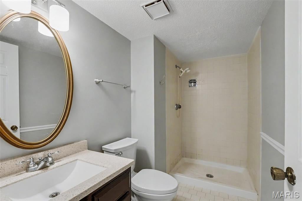 Pointe South 4 - Residential