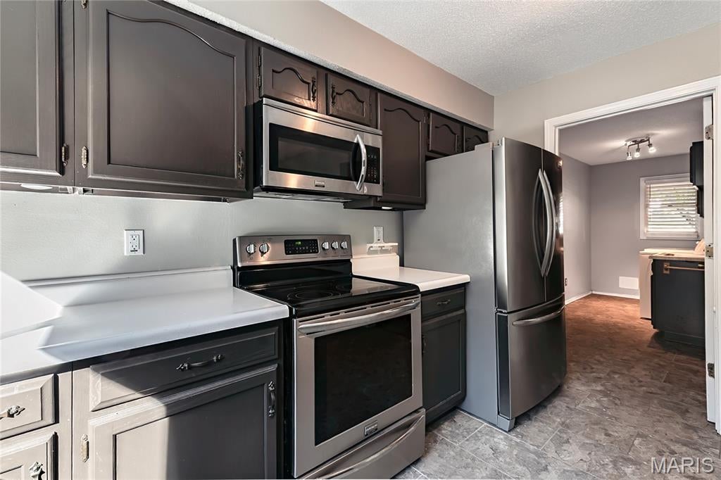Pointe South 4 - Residential
