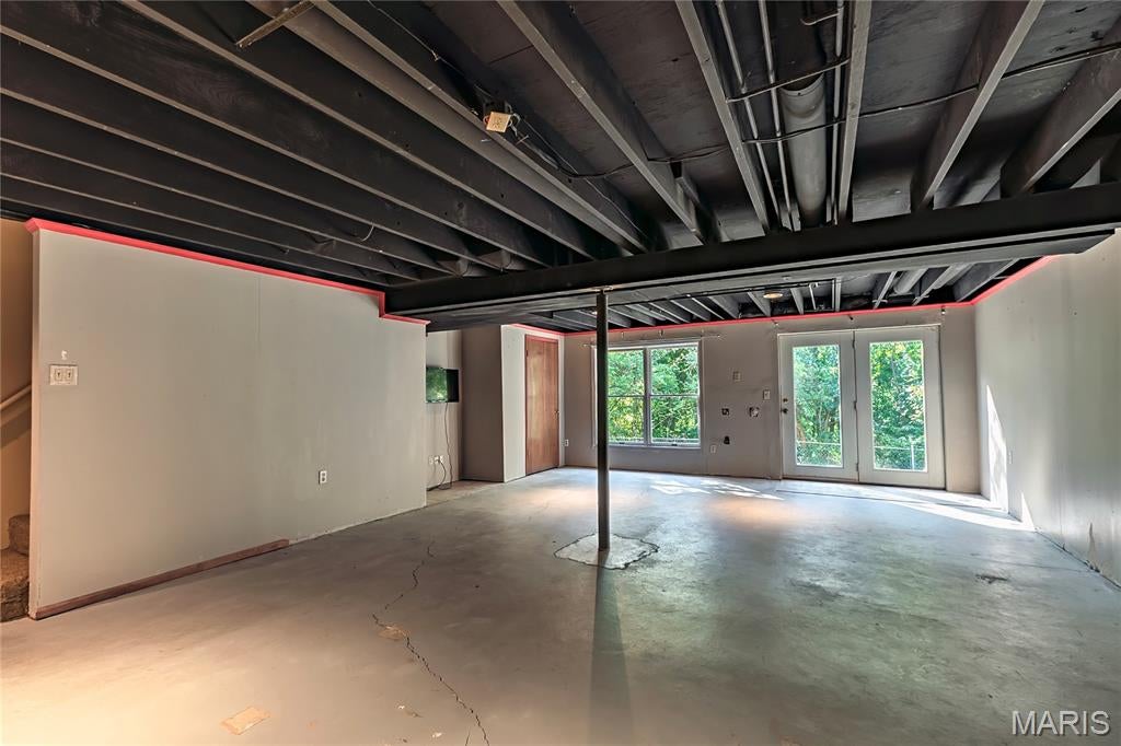 Pointe South 4 - Residential