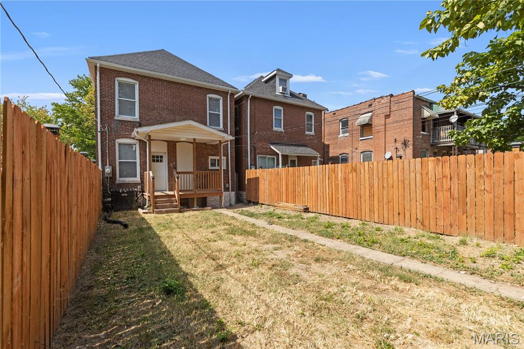 Ryan & McNultys - Residential