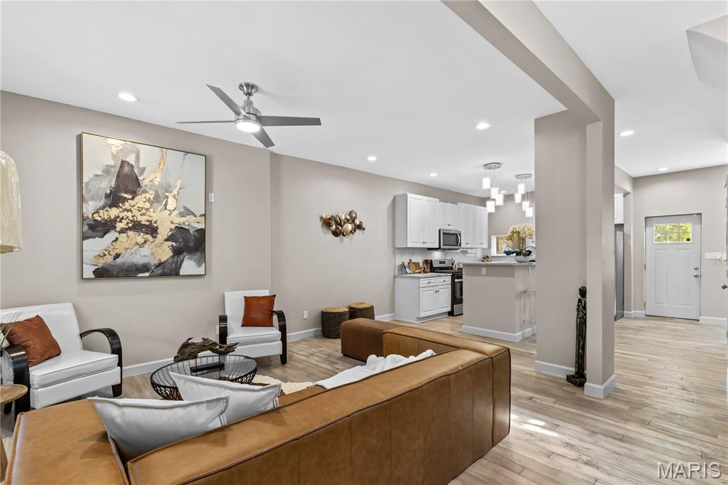 Ryan & McNultys - Residential