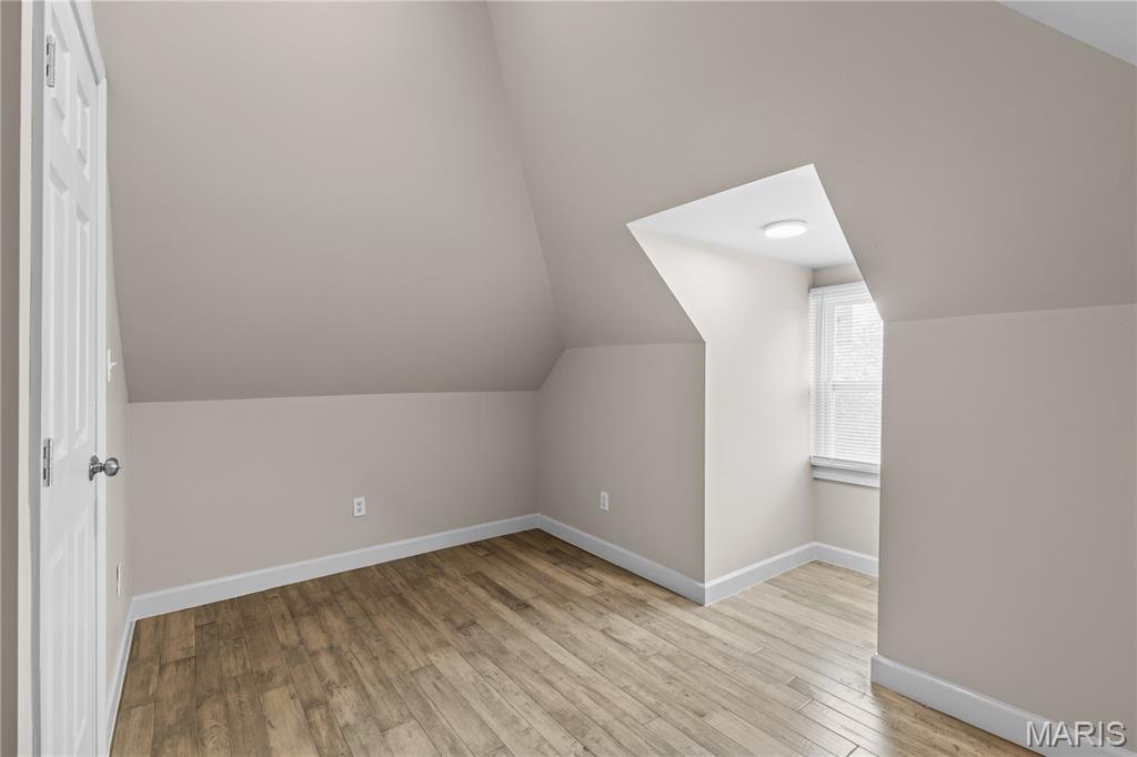 Ryan & McNultys - Residential