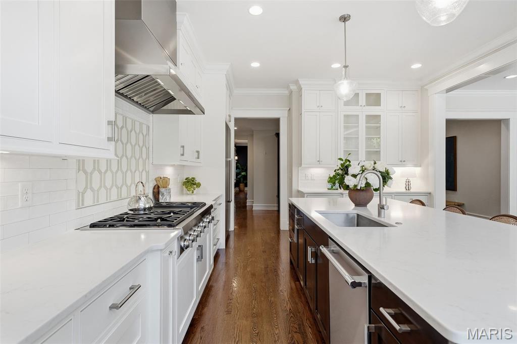 Oak Terrace - Residential