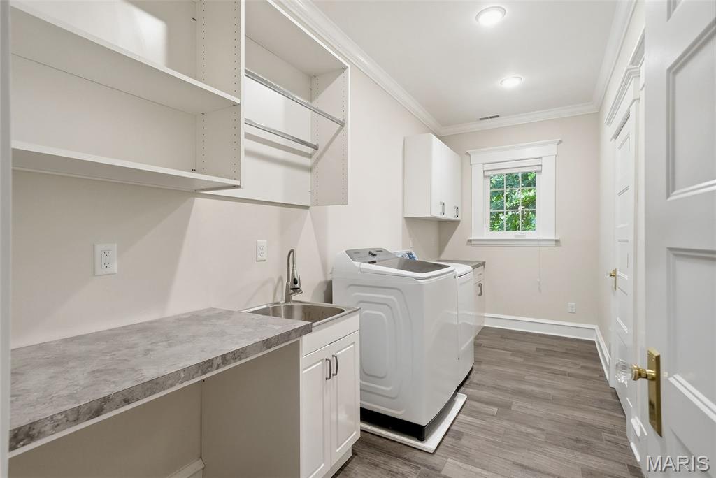 Oak Terrace - Residential