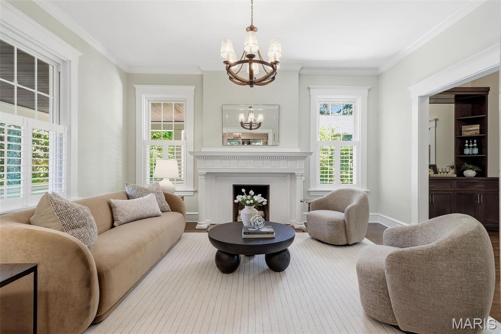 Oak Terrace - Residential