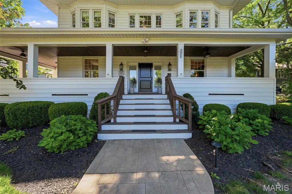 Oak Terrace - Residential
