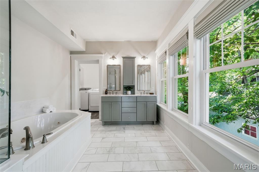 Oak Terrace - Residential