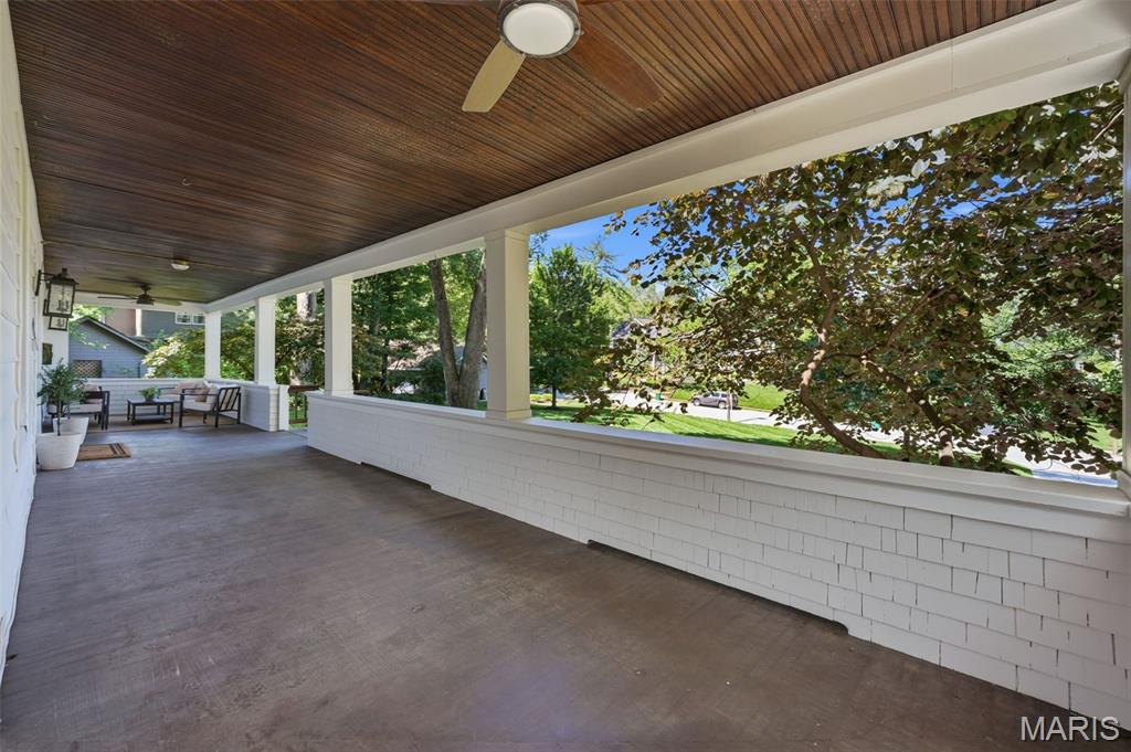 Oak Terrace - Residential