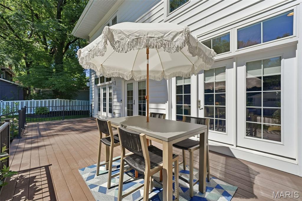 Oak Terrace - Residential