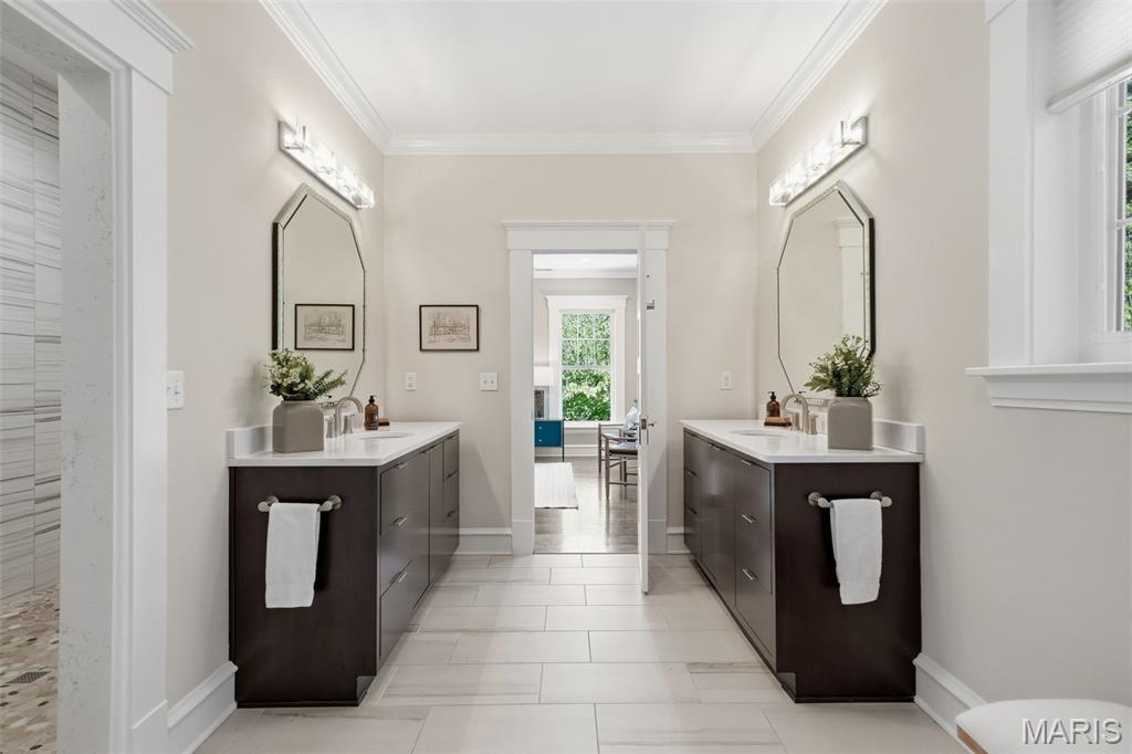 Oak Terrace - Residential