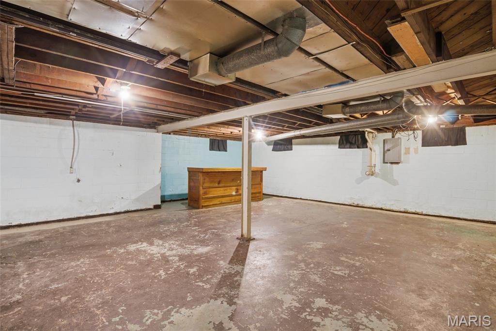 Travis Place - Commercial Sale