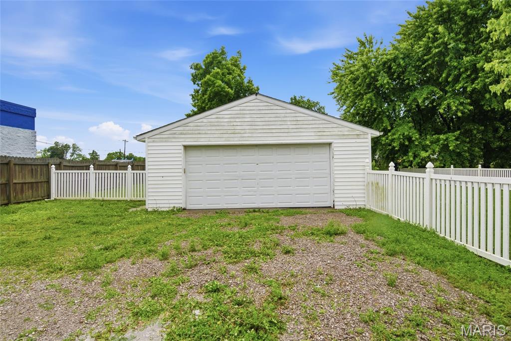 Travis Place - Commercial Sale